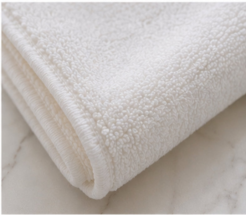 Skin Luxe Classic Microfiber Face Towel